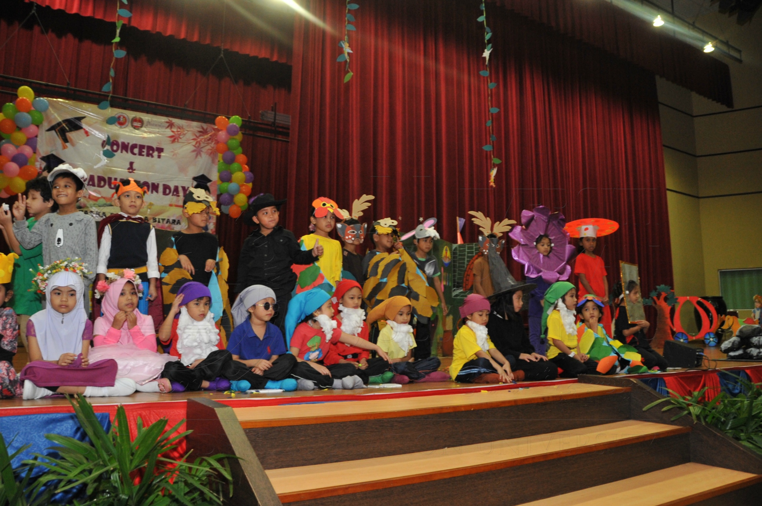 PRO15 163 KONVO HAS 0825